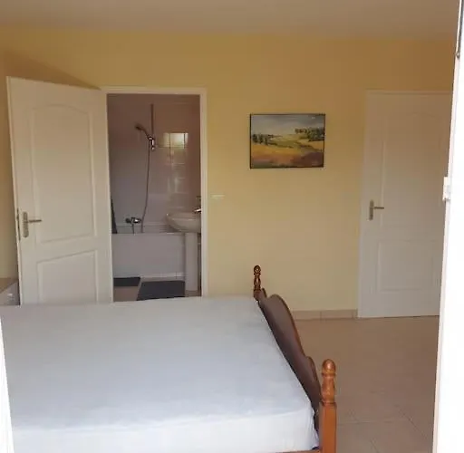 Charmante Maison De - Domaine Les Forges